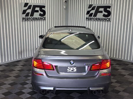 BMW M5 4.4 V8 Saloon 4dr Petrol DCT Euro 6 (s/s) (560 ps) 44