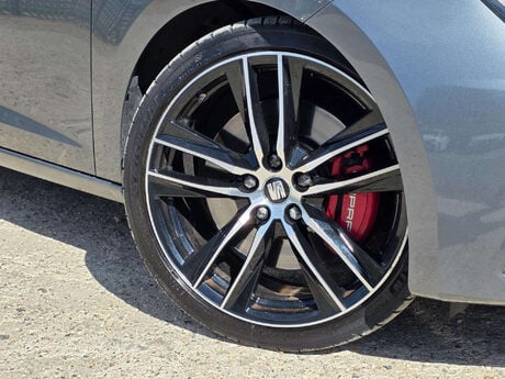 SEAT Leon 2.0 TSI Cupra 300 ST 5dr Petrol DSG 4Drive Euro 6 (s/s) (300 ps) 10