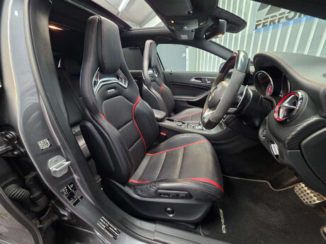 Mercedes-Benz A Class 2.0 A45 AMG Hatchback 5dr Petrol SpdS DCT 4MATIC Euro 6 (s/s) (360 ps) 7