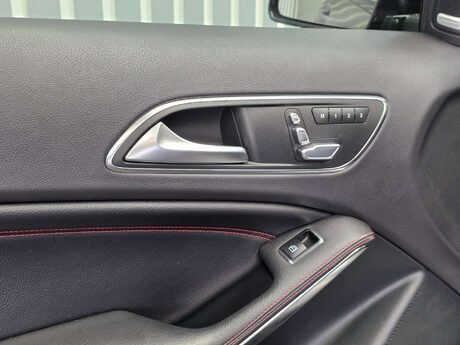 Mercedes-Benz A Class 2.0 A45 AMG Hatchback 5dr Petrol SpdS DCT 4MATIC Euro 6 (s/s) (360 ps) 33