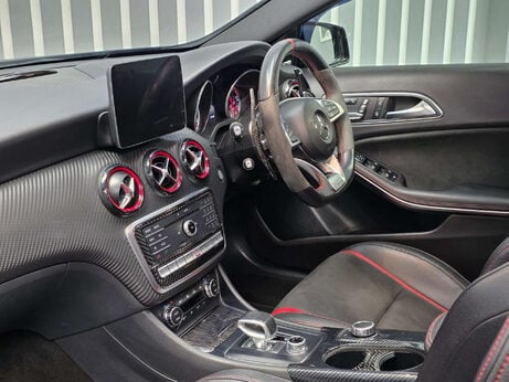 Mercedes-Benz A Class 2.0 A45 AMG (Premium) Hatchback 5dr Petrol SpdS DCT 4MATIC Euro 6 (s/s) (38 4
