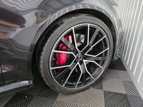 Audi RS6 4.0 TFSI V8 Performance Estate 5dr Petrol Tiptronic quattro Euro 6 (s/s) (6 14