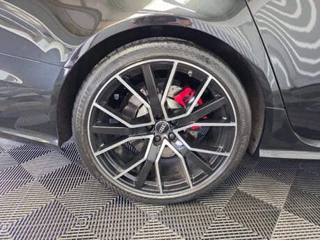 Audi RS6 4.0 TFSI V8 Performance Estate 5dr Petrol Tiptronic quattro Euro 6 (s/s) (6 15