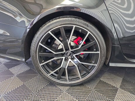 Audi RS6 4.0 TFSI V8 Performance Estate 5dr Petrol Tiptronic quattro Euro 6 (s/s) (6 11