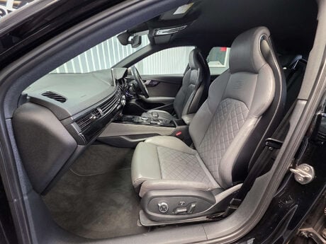Audi S4 3.0 TFSI V6 Estate 5dr Petrol Tiptronic quattro Euro 6 (s/s) (354 ps) 8