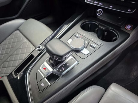 Audi S4 3.0 TFSI V6 Estate 5dr Petrol Tiptronic quattro Euro 6 (s/s) (354 ps) 9