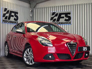 Alfa Romeo Giulietta 1.4 TB MultiAir Veloce Hatchback 5dr Petrol Manual Euro 5 (s/s) (170 bhp) 1