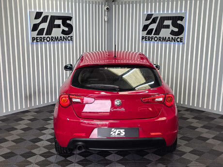 Alfa Romeo Giulietta 1.4 TB MultiAir Veloce Hatchback 5dr Petrol Manual Euro 5 (s/s) (170 bhp) 15