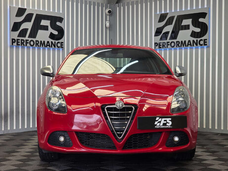 Alfa Romeo Giulietta 1.4 TB MultiAir Veloce Hatchback 5dr Petrol Manual Euro 5 (s/s) (170 bhp) 19