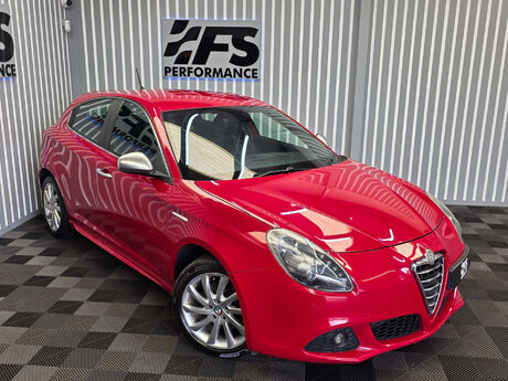 Alfa Romeo Giulietta 1.4 TB MultiAir Veloce Hatchback 5dr Petrol Manual Euro 5 (s/s) (170 bhp) 28