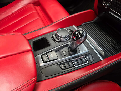 BMW X6 M 4.4 BiTurbo V8 SUV 5dr Petrol Auto xDrive Euro 6 (s/s) (575 bhp) 10