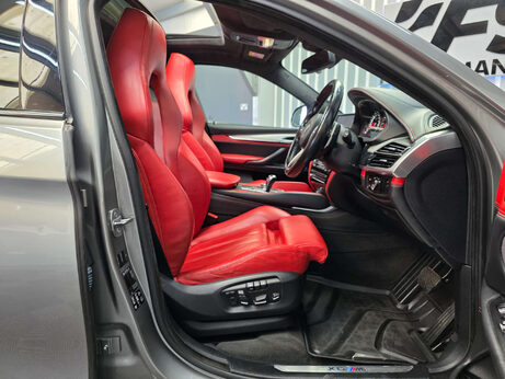 BMW X6 M 4.4 BiTurbo V8 SUV 5dr Petrol Auto xDrive Euro 6 (s/s) (575 bhp) 38