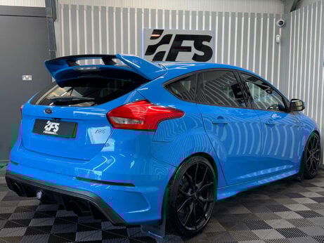 Ford Focus 2.3T EcoBoost RS Hatchback 5dr Petrol Manual AWD Euro 6 (s/s) (350 ps) 17