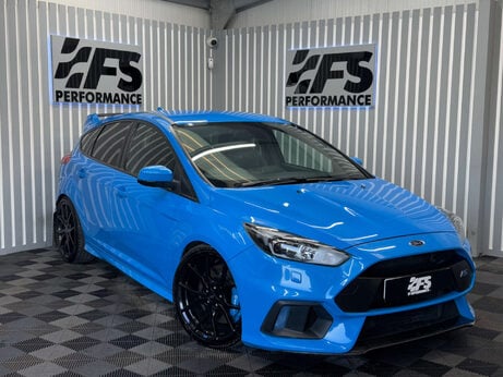 Ford Focus 2.3T EcoBoost RS Hatchback 5dr Petrol Manual AWD Euro 6 (s/s) (350 ps) 31
