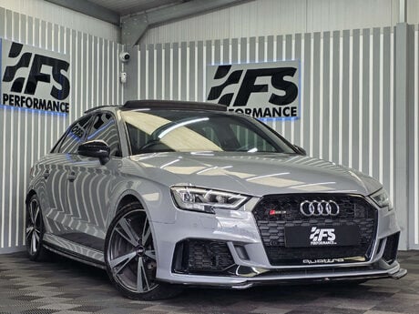 Audi RS3 2.5 TFSI Saloon 4dr Petrol S Tronic quattro Euro 6 (s/s) (400 ps) 1