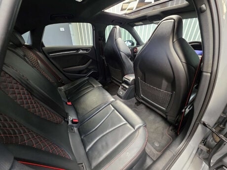 Audi RS3 2.5 TFSI Saloon 4dr Petrol S Tronic quattro Euro 6 (s/s) (400 ps) 21