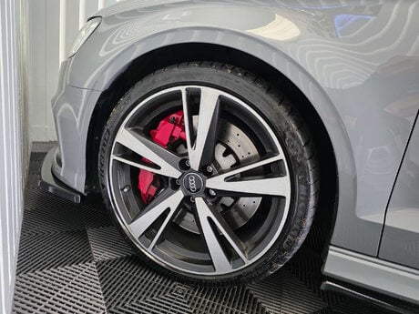 Audi RS3 2.5 TFSI Saloon 4dr Petrol S Tronic quattro Euro 6 (s/s) (400 ps) 31