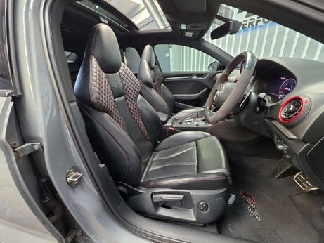 Audi RS3 2.5 TFSI Saloon 4dr Petrol S Tronic quattro Euro 6 (s/s) (400 ps) 3