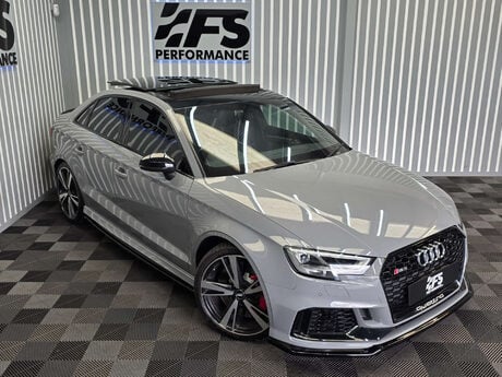 Audi RS3 2.5 TFSI Saloon 4dr Petrol S Tronic quattro Euro 6 (s/s) (400 ps) 44