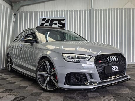 Audi RS3 2.5 TFSI Saloon 4dr Petrol S Tronic quattro Euro 6 (s/s) (400 ps) 35