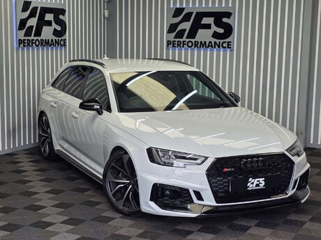 Audi RS4 2.9 TFSI V6 Estate 5dr Petrol Tiptronic quattro Euro 6 (s/s) (450 ps) 51