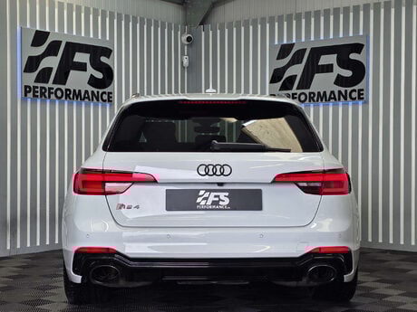 Audi RS4 2.9 TFSI V6 Estate 5dr Petrol Tiptronic quattro Euro 6 (s/s) (450 ps) 5