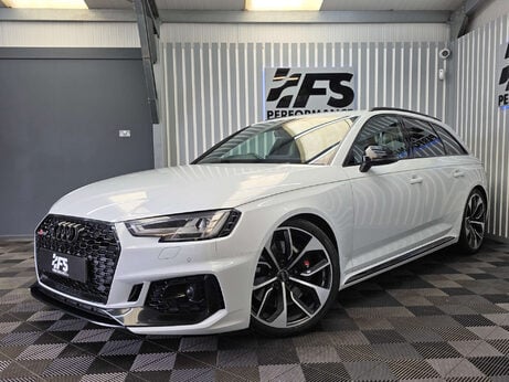 Audi RS4 2.9 TFSI V6 Estate 5dr Petrol Tiptronic quattro Euro 6 (s/s) (450 ps) 36
