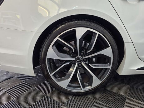 Audi RS4 2.9 TFSI V6 Estate 5dr Petrol Tiptronic quattro Euro 6 (s/s) (450 ps) 27