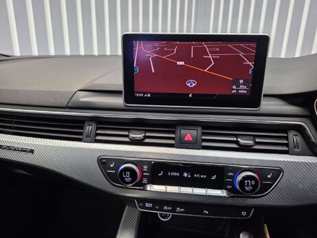 Audi RS4 2.9 TFSI V6 Estate 5dr Petrol Tiptronic quattro Euro 6 (s/s) (450 ps) 24