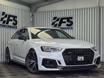 Audi RS4 2.9 TFSI V6 Estate 5dr Petrol Tiptronic quattro Euro 6 (s/s) (450 ps)