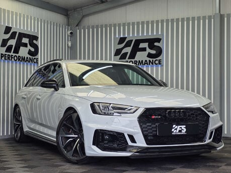 Audi RS4 2.9 TFSI V6 Estate 5dr Petrol Tiptronic quattro Euro 6 (s/s) (450 ps)