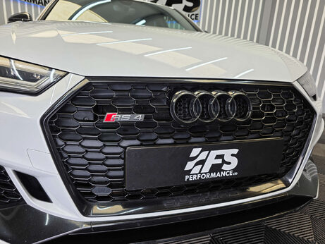 Audi RS4 2.9 TFSI V6 Estate 5dr Petrol Tiptronic quattro Euro 6 (s/s) (450 ps) 25