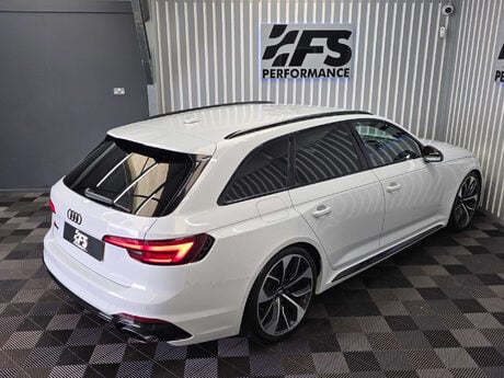 Audi RS4 2.9 TFSI V6 Estate 5dr Petrol Tiptronic quattro Euro 6 (s/s) (450 ps) 49
