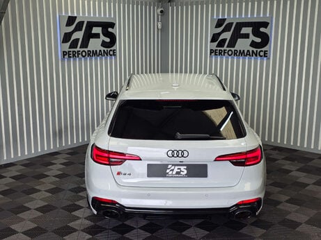 Audi RS4 2.9 TFSI V6 Estate 5dr Petrol Tiptronic quattro Euro 6 (s/s) (450 ps) 14