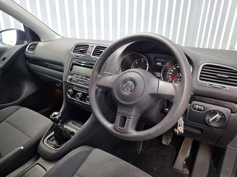 Volkswagen Golf 2.0 TDI SE Hatchback 5dr Diesel Manual Euro 5 (110 ps) 33
