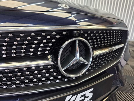 Mercedes-Benz E Class 2.0 E220d AMG Line Night Edition (Premium Plus) Saloon 4dr Diesel G-Tronic+ 19