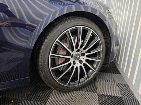 Mercedes-Benz E Class 2.0 E220d AMG Line Night Edition (Premium Plus) Saloon 4dr Diesel G-Tronic+ 26