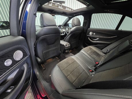 Mercedes-Benz E Class 2.0 E220d AMG Line Night Edition (Premium Plus) Saloon 4dr Diesel G-Tronic+ 22