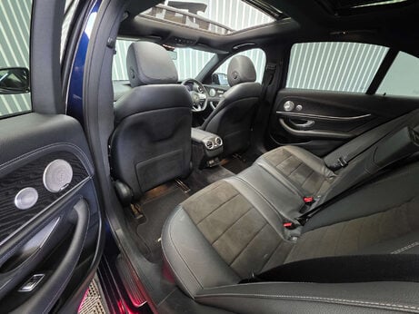 Mercedes-Benz E Class 2.0 E220d AMG Line Night Edition (Premium Plus) Saloon 4dr Diesel G-Tronic+ 18