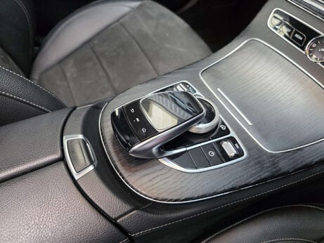 Mercedes-Benz E Class 2.0 E220d AMG Line Night Edition (Premium Plus) Saloon 4dr Diesel G-Tronic+ 6