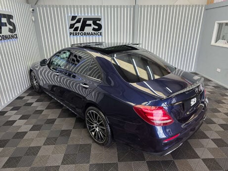 Mercedes-Benz E Class 2.0 E220d AMG Line Night Edition (Premium Plus) Saloon 4dr Diesel G-Tronic+ 11