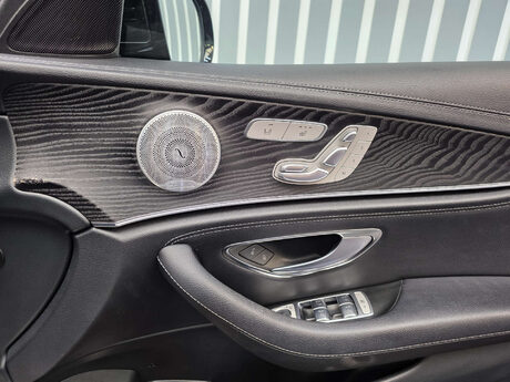 Mercedes-Benz E Class 2.0 E220d AMG Line Night Edition (Premium Plus) Saloon 4dr Diesel G-Tronic+ 42