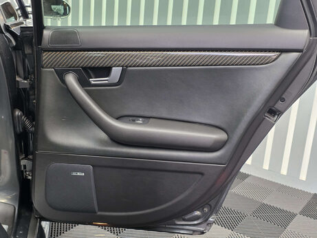 Audi RS4 4.2 Estate 5dr Petrol Manual quattro (326 g/km, 415 bhp) 26