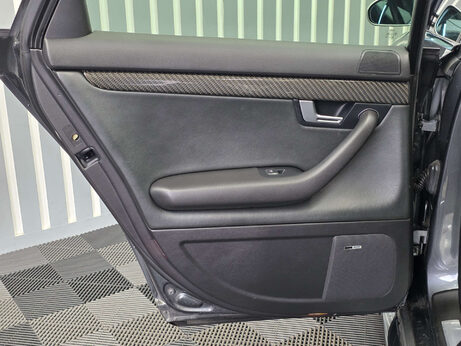 Audi RS4 4.2 Estate 5dr Petrol Manual quattro (326 g/km, 415 bhp) 24