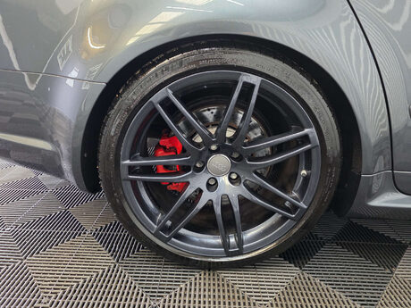 Audi RS4 4.2 Estate 5dr Petrol Manual quattro (326 g/km, 415 bhp) 37