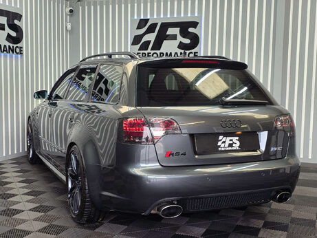 Audi RS4 4.2 Estate 5dr Petrol Manual quattro (326 g/km, 415 bhp) 42