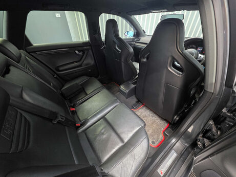 Audi RS4 4.2 Estate 5dr Petrol Manual quattro (326 g/km, 415 bhp) 18