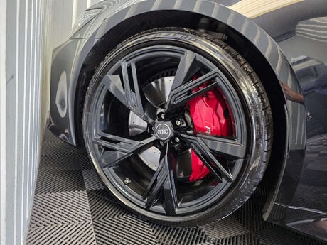 Audi RS6 4.0 TFSI V8 Vorsprung Estate 5dr Petrol Tiptronic quattro Euro 6 (s/s) (600 30