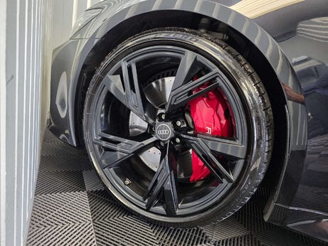 Audi RS6 4.0 TFSI V8 Vorsprung Estate 5dr Petrol Tiptronic quattro Euro 6 (s/s) (600 26