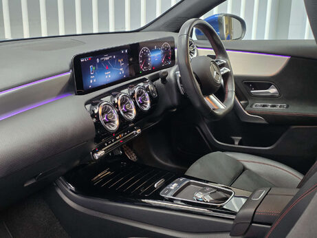 Mercedes-Benz A Class 1.3 A180h MHEV AMG Line (Executive) Hatchback 5dr Petrol Hybrid 7G-DCT Euro 4